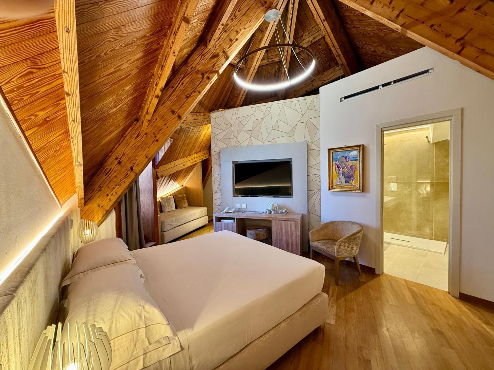 La Bussola Beach Hotel Пунта-Ала Экстерьер фото